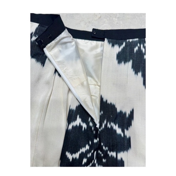 Oscar de la Renta Pleated Ikat 
Silk Cotton Skirt - Picture 9 of 14